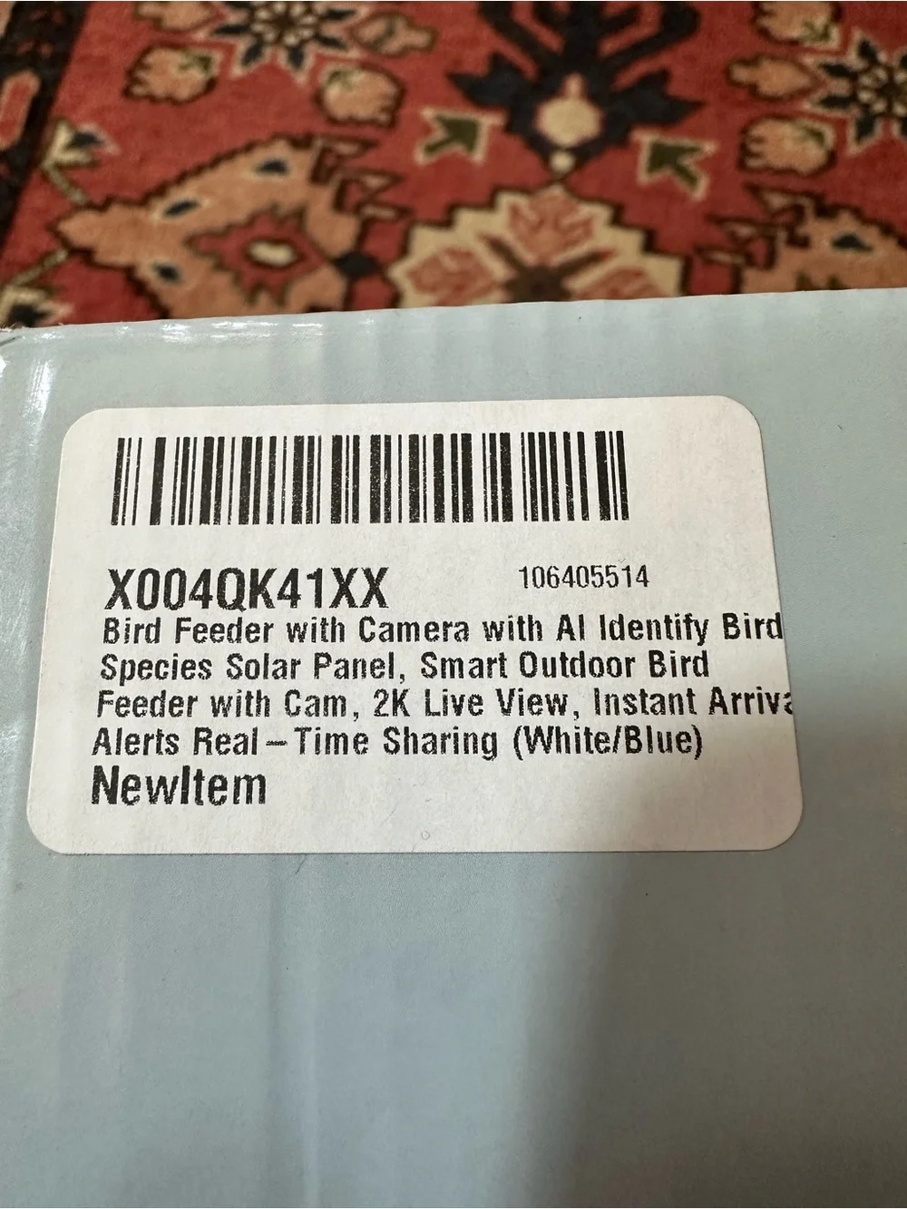 NWT Beuteka Smart AI Birdfeeder w/ Camera and Solar Power